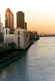 East River - Manhattan Island